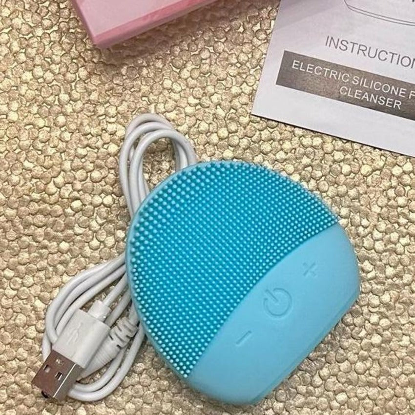Rechargeable Silicone Facial Cleansing Brush | Adou